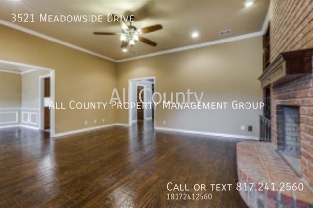 Building Photo - 3521 Meadowside Dr
