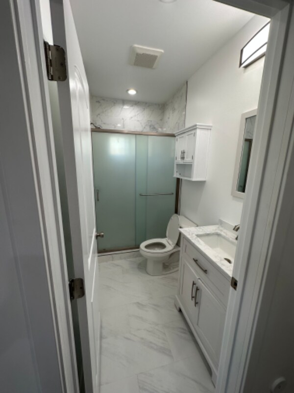 Foto del edificio - 17114 Cantlay St