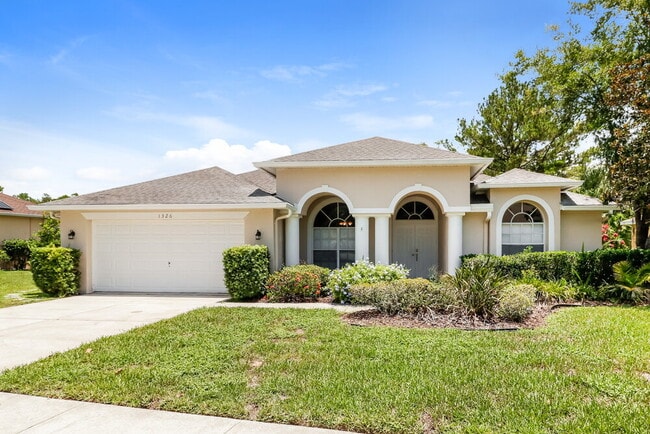 Building Photo - 1326 Kinsmere Dr