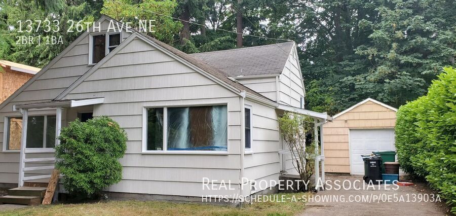 Foto principal - 13733 26th Ave NE