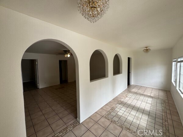 Foto del edificio - 5643 Phillips Blvd