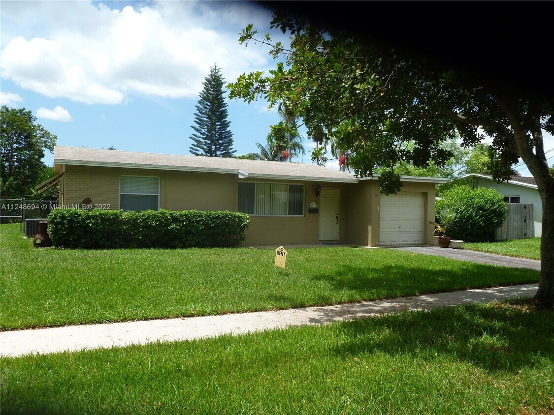 5121 SW 93rd Ave, Cooper City, FL 33328 House Rental in Cooper City