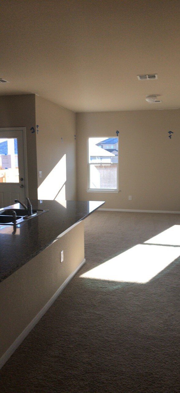 Foto del edificio - 15212 Bullbrier Rd