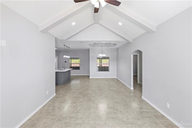 Foto del edificio - 24 Quietud St