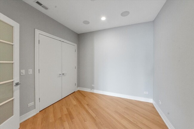 Building Photo - 650 N Morgan St