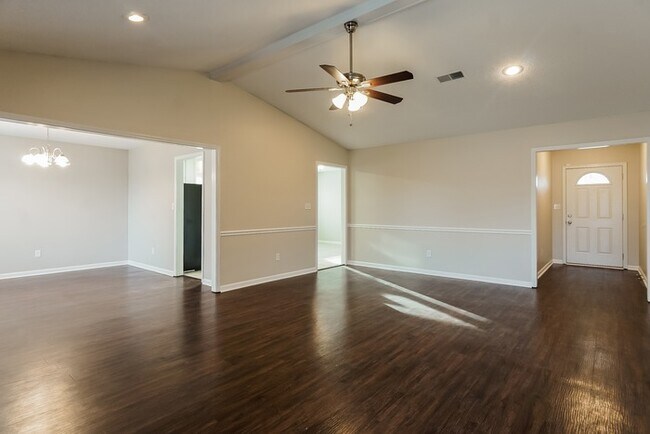 Building Photo - Beautiful 3-Bedroom Home in Tuscaloosa, AL