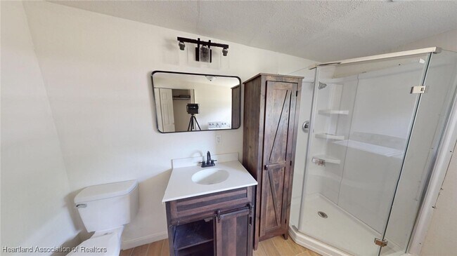 Building Photo - 2009 Sugrue Ave