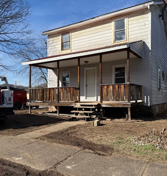 Building Photo - 103 N 3rd Ave