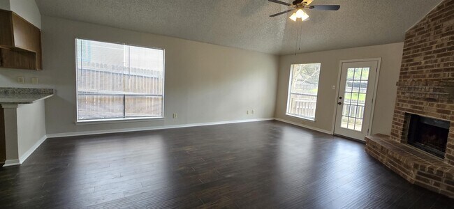 Building Photo - 8562 Timber Lodge