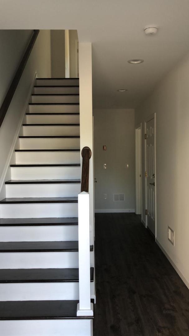 Foto del edificio - 38 Triangle St