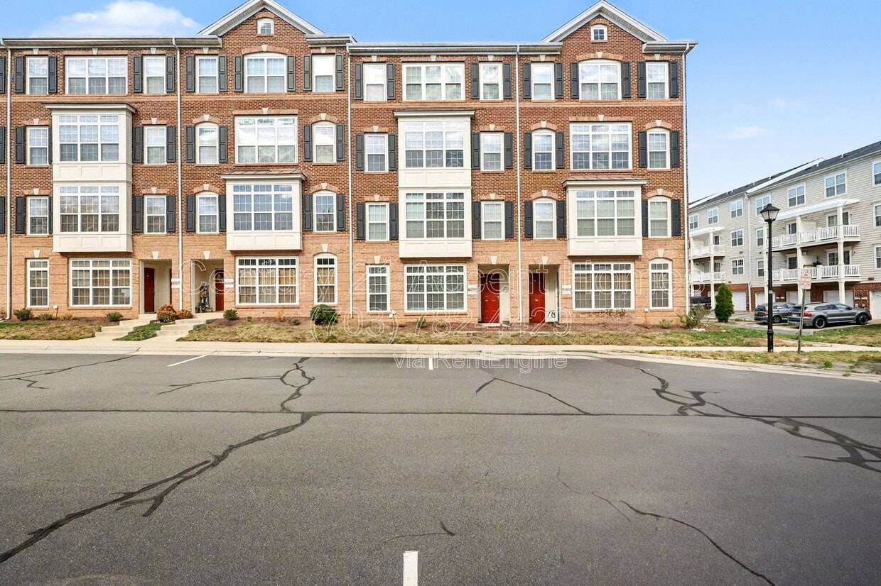 Primary Photo - 22824 Ferncrest Terrace