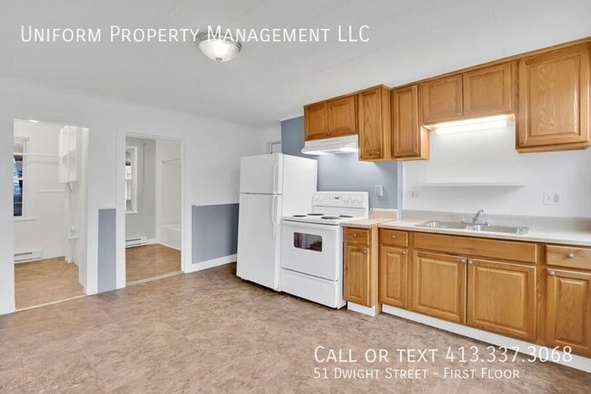 Building Photo - 51 Dwight St