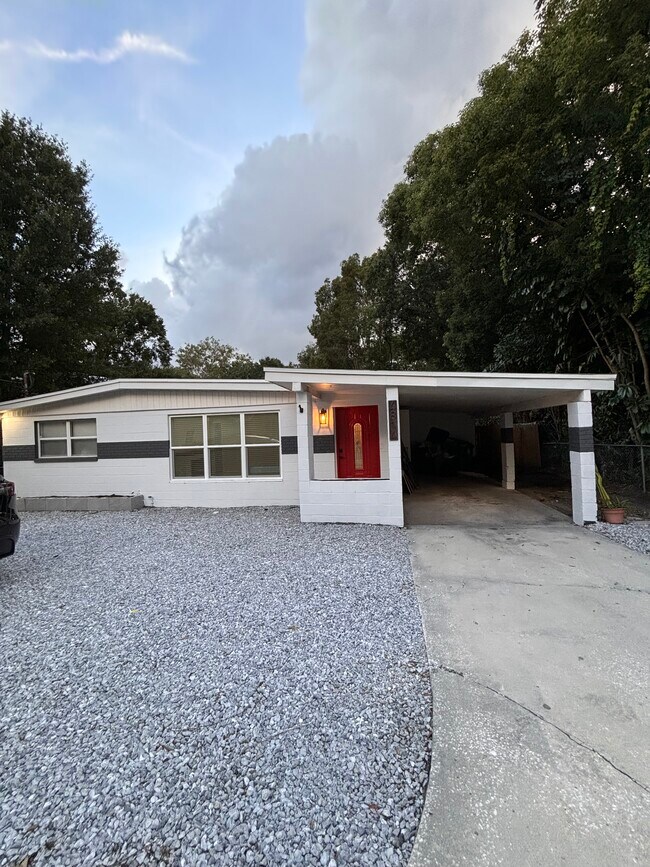 Building Photo - 4814 N Highland Ave