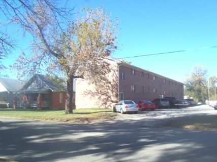 Primary Photo - Westbridge Apartments