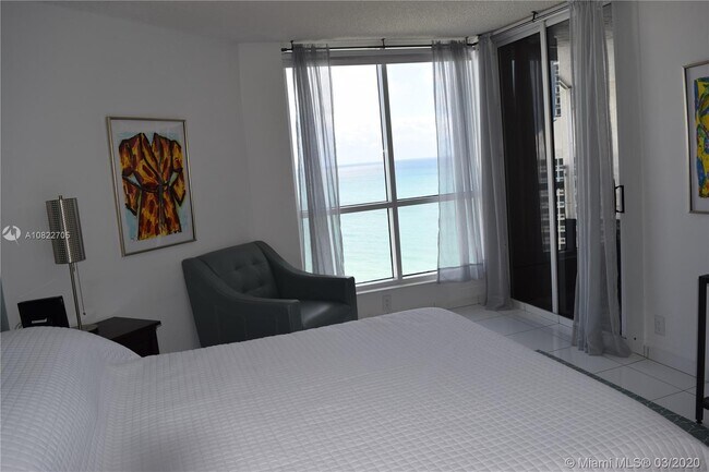 Building Photo - 6767 Collins Ave