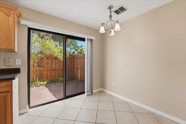 Building Photo - 1645 Sandy Point Square