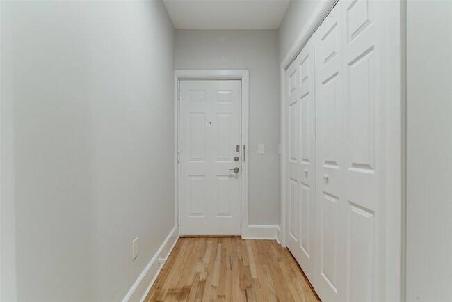 Foto del edificio - 465 Jersey Ave