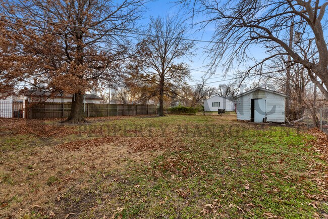 Foto del edificio - 3419 S Glenn Ave