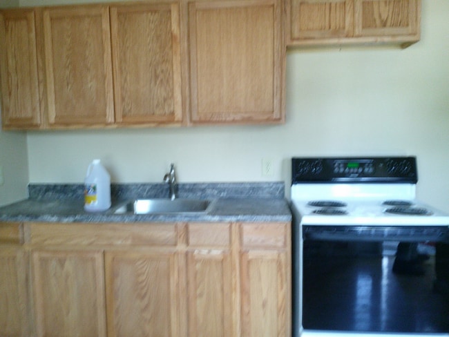 Building Photo - 1376 NY-7