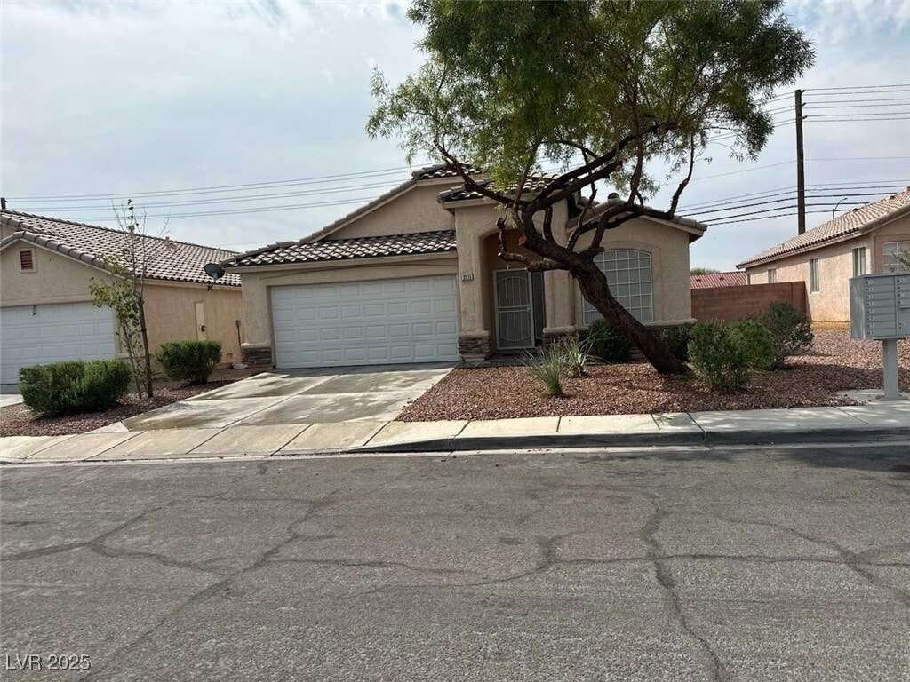 Foto principal - 2311 Little Italy Ave