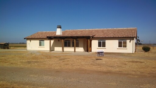 Primary Photo - 14967 Moraga Rd