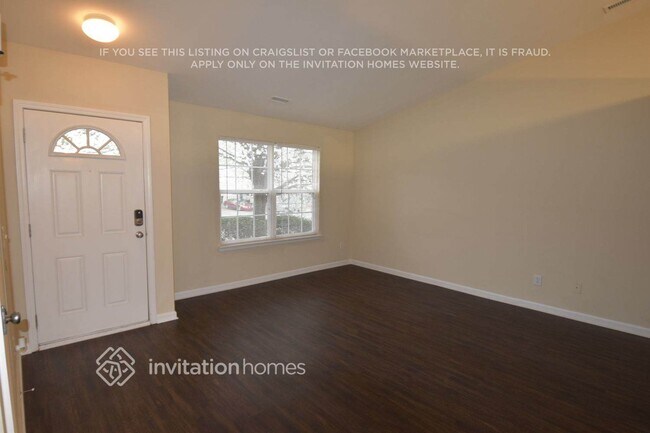 Foto del edificio - 3940 Laurel Glen Dr