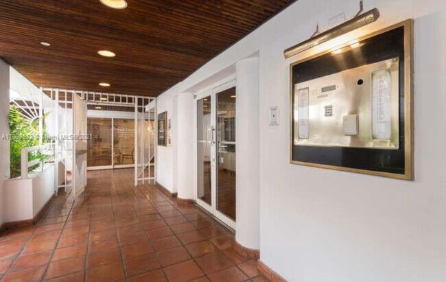 Building Photo - 2801 Florida Ave