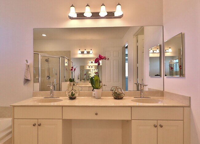 Foto del edificio - 313 SW Otter Run Pl