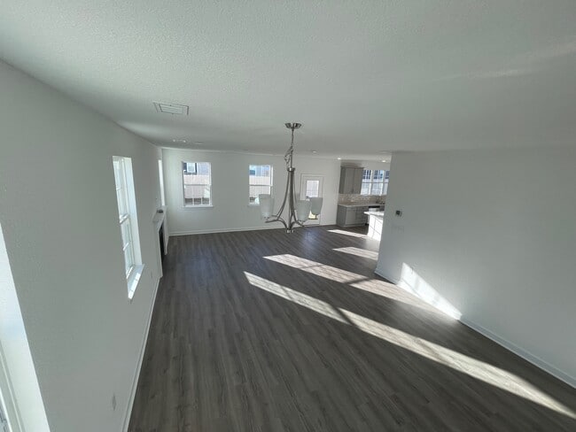 Building Photo - 1904 Merano Ln