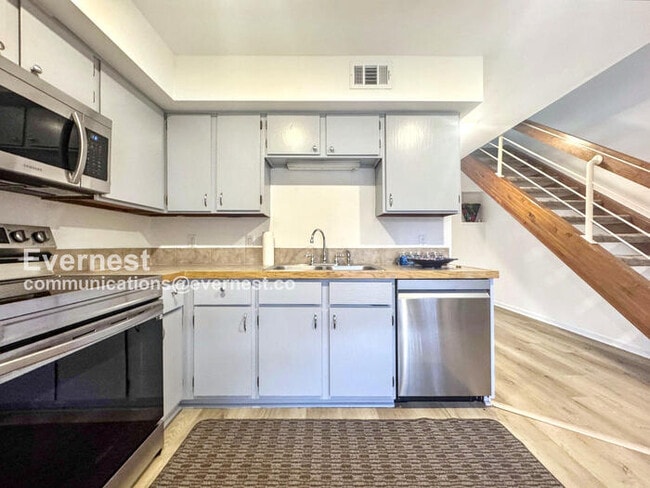 Foto del edificio - 1150 Inca St