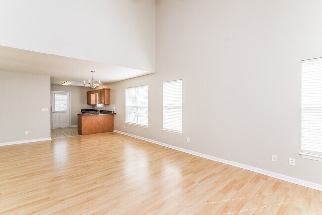 Building Photo - 1202 Elisha Ct