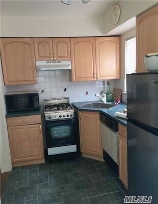 Building Photo - 78-12 88th Ave