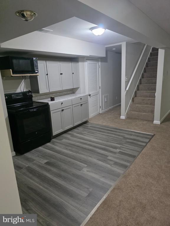 Foto del edificio - 6501 Royal Oaks Dr