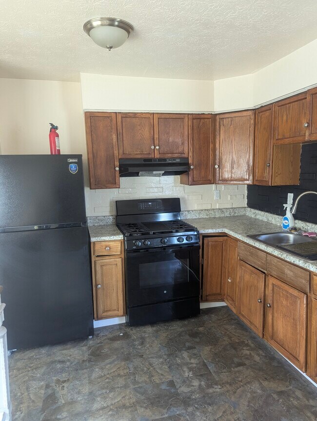 Foto del edificio - 1646 Gay Ave