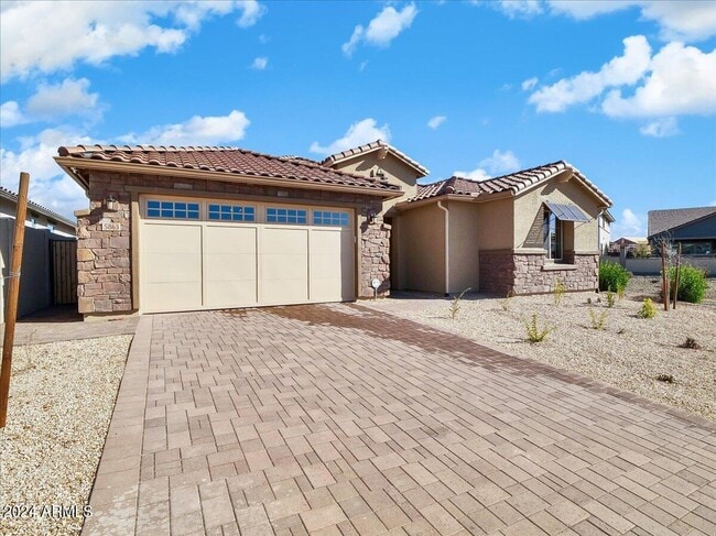 Foto del edificio - 5863 N 86th Ln