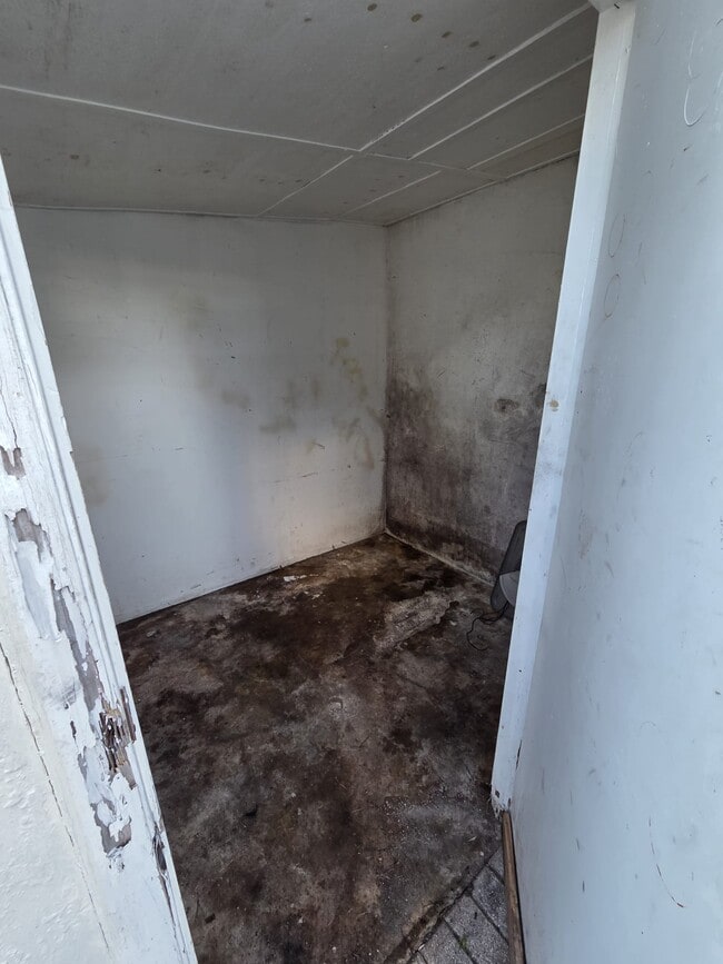 Foto del edificio - 5751 SW 37th St