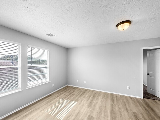 Foto del edificio - 20146 Jasper Oaks Dr