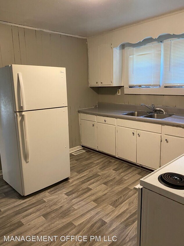 Foto principal - 2 br, 1 bath House - 2512 Crescent