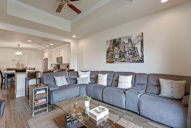 Foto del edificio - 1327 Seven Eagles Ct
