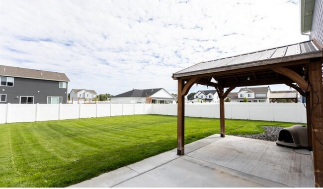 Foto del edificio - Beautiful 4 Bed, 2.5 Bath Home for Rent in Summerfield