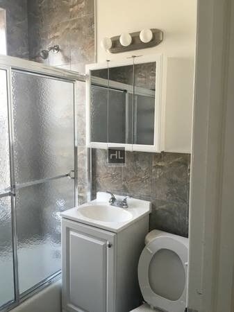 Foto del edificio - 5023 Avenue N