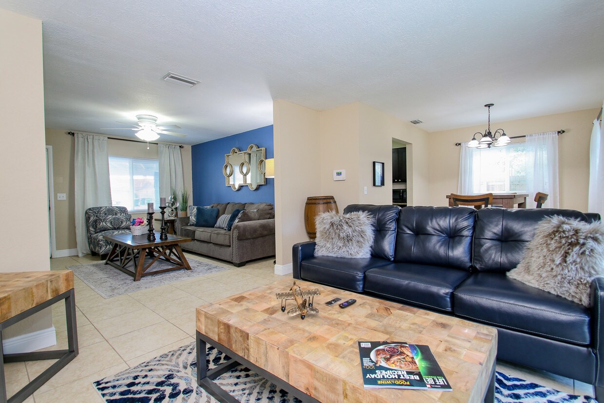 Foto principal - 10926 N 29th St