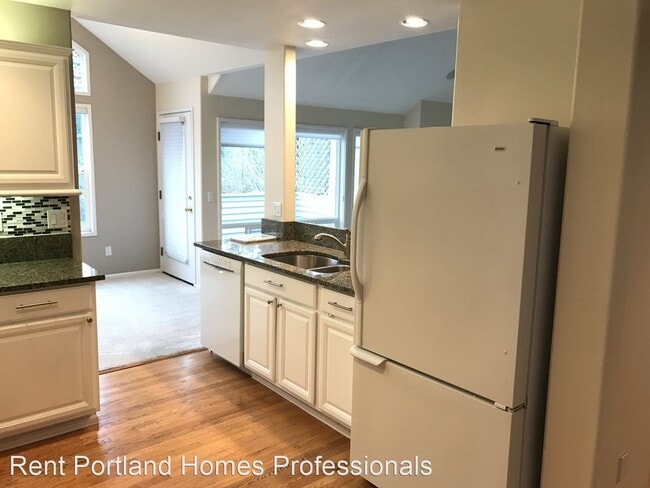 Building Photo - 2 br, 2.5 bath House - 14850 SW Osprey Court