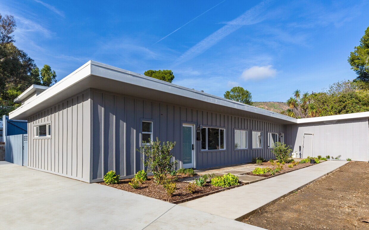 Foto principal - 6471 Sycamore Meadows Dr