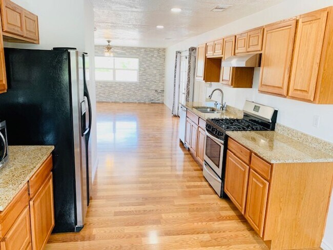 Foto del edificio - Spacious Home Located in Rio Rancho