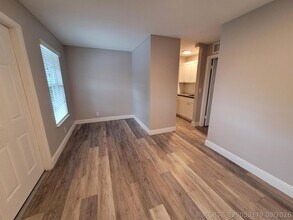 Building Photo - 505 N J St