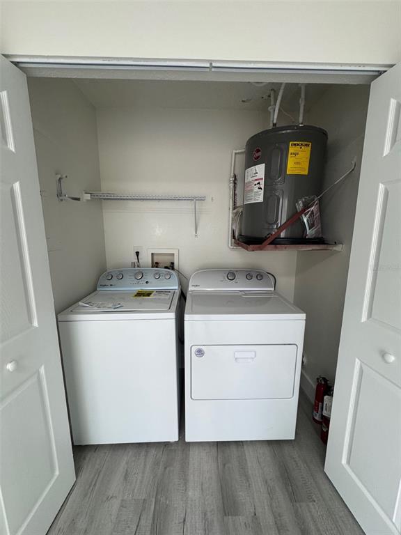 Building Photo - 475 Blue Bird St