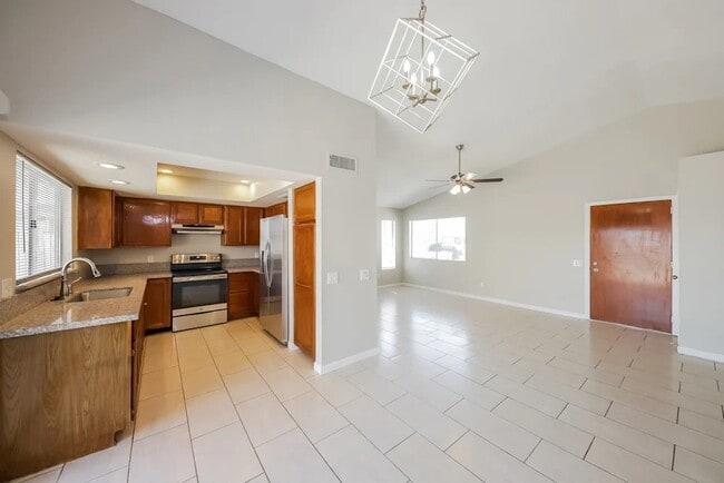 Photo - 6958 W Northview Ave (Glendale, AZ) House