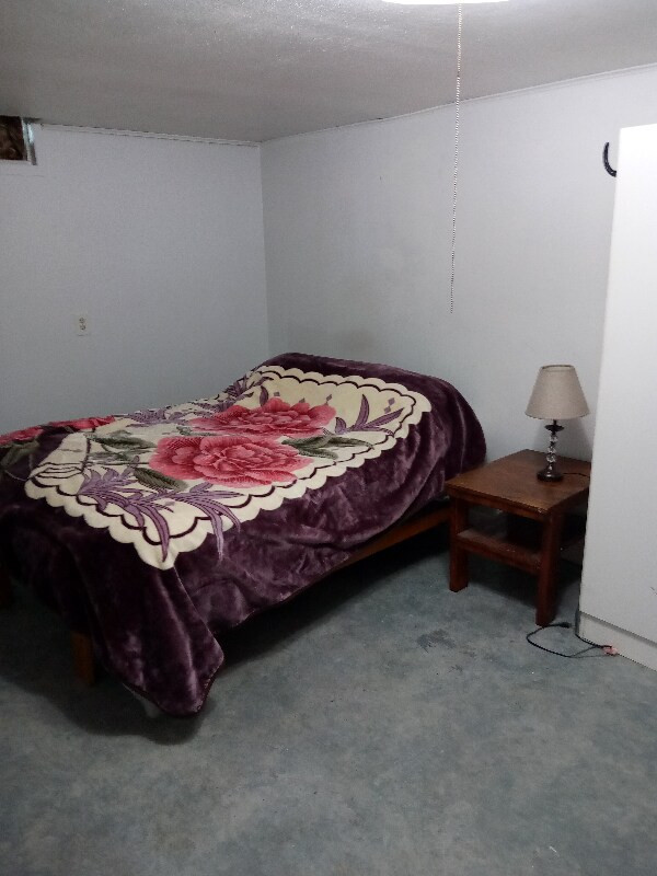 Primary Photo - 1613 W 34th St S