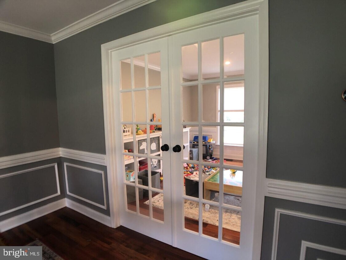 Foto principal - 738 Shearer St